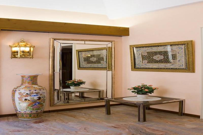 Residenze Dell'Angelo Hotel โลการ์โน ภายนอก รูปภาพ