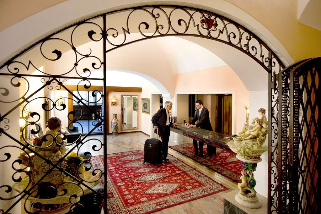 Residenze Dell'Angelo Hotel โลการ์โน ภายใน รูปภาพ